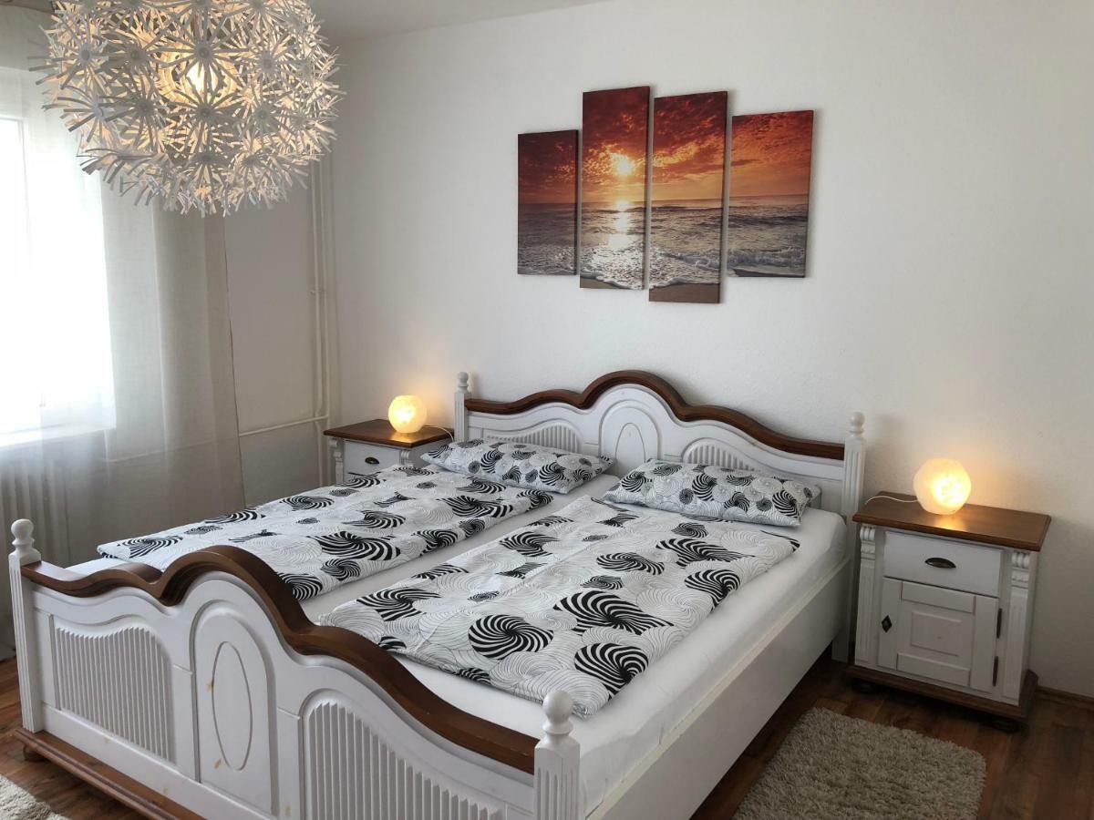 Ferienwohnung "Am Nordertor" فلنسبورغ المظهر الخارجي الصورة